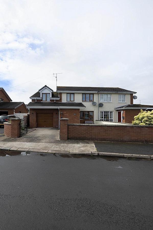 16 Sperrin Drive