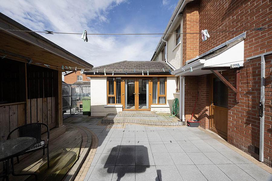 16 Sperrin Drive