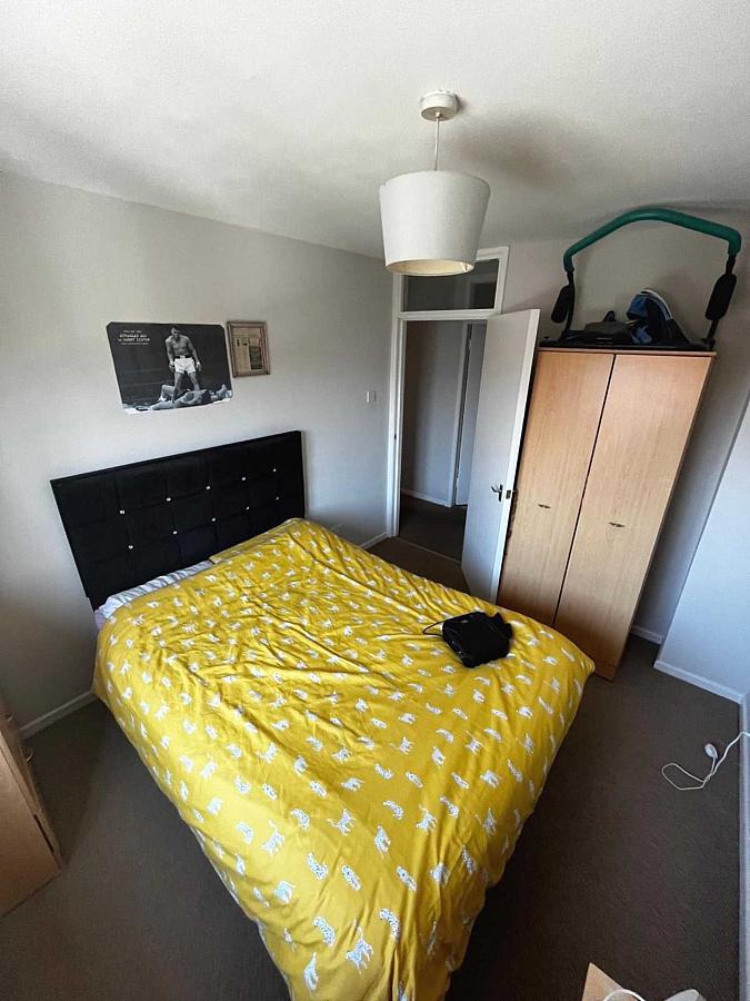 16 Lockside Court