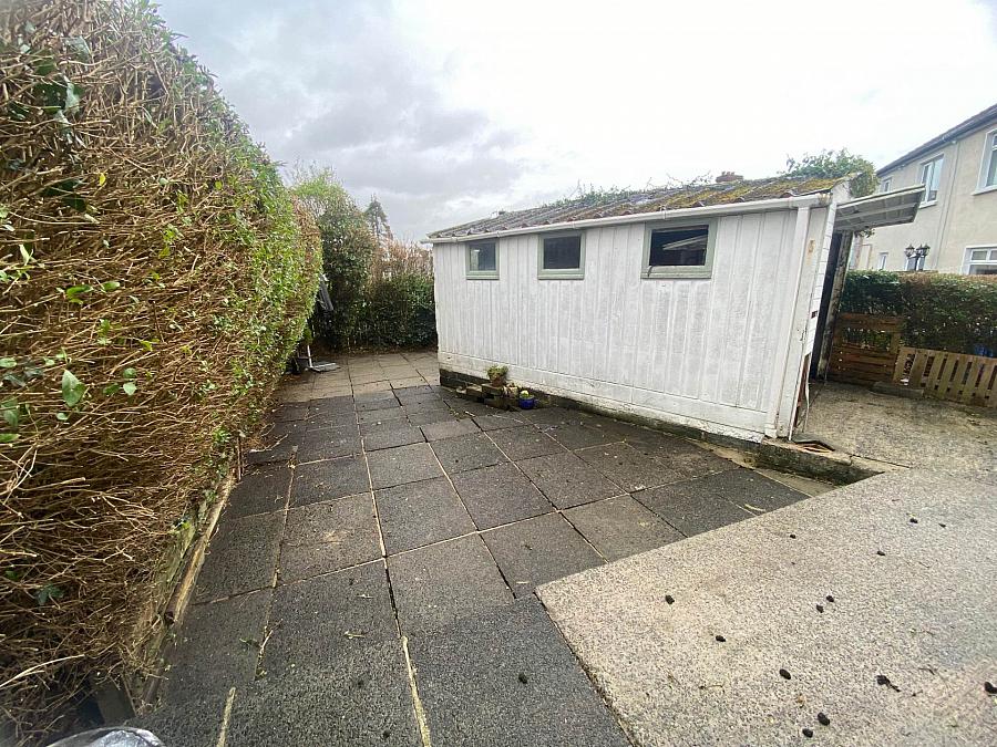 4 Downshire Park Central