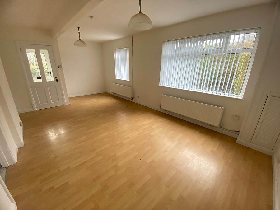 4 Downshire Park Central