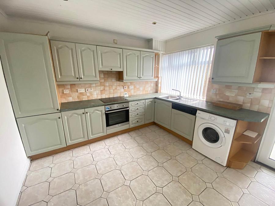 4 Downshire Park Central