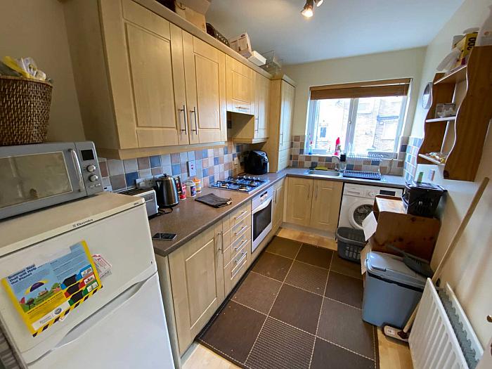 5 Kingscourt Close 5 Kingscourt Close