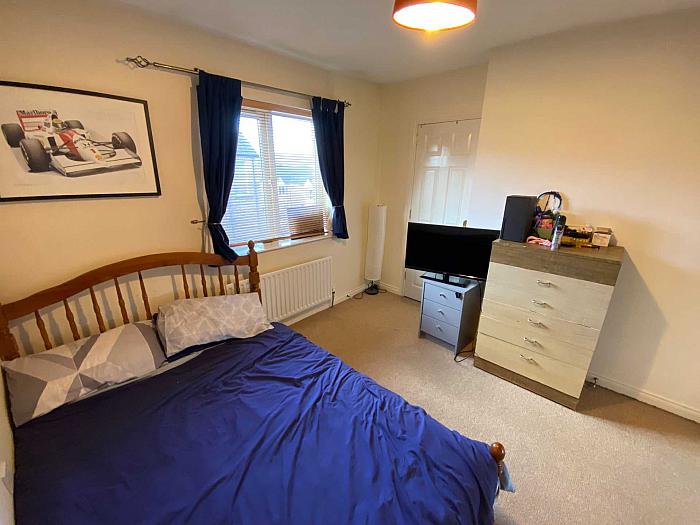 5 Kingscourt Close 5 Kingscourt Close