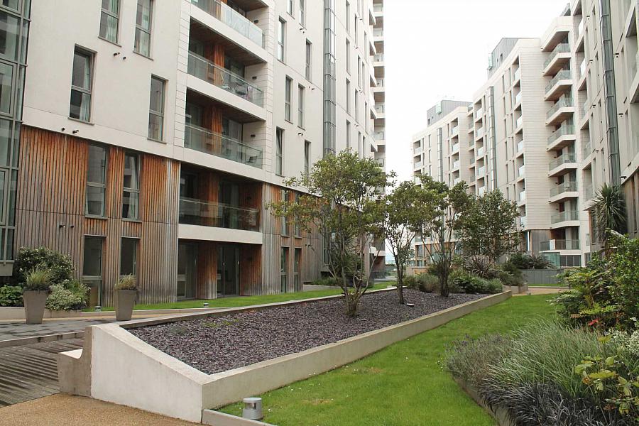 6 04 The Arc Queens Road