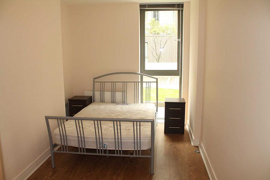 6 04 The Arc Queens Road