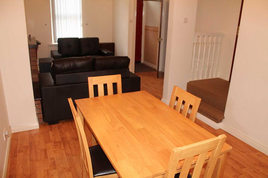 41 Isoline Street Castlereagh Road