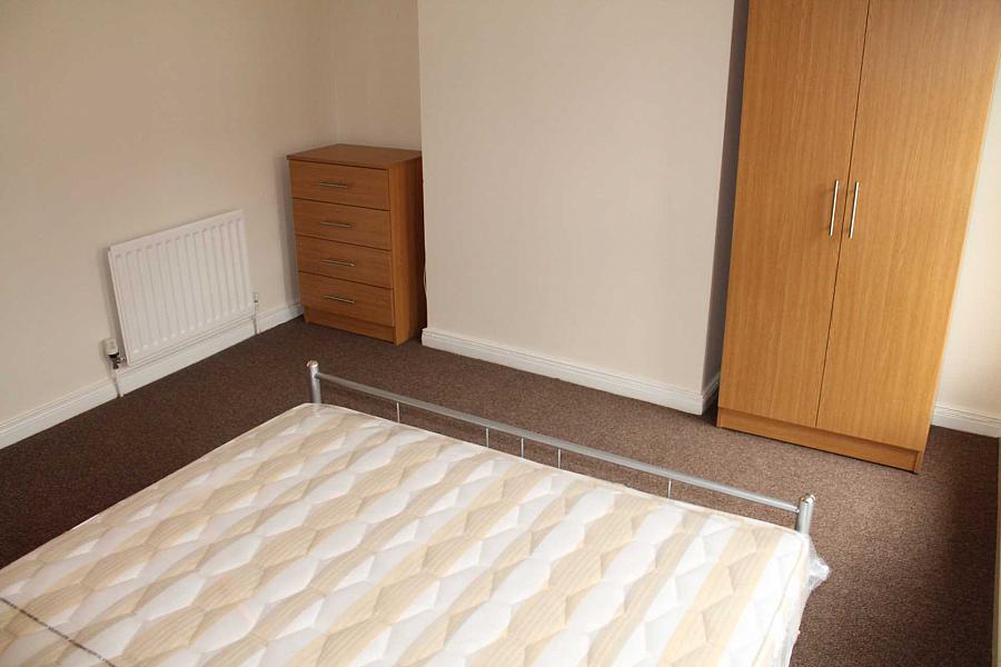 41 Isoline Street Castlereagh Road