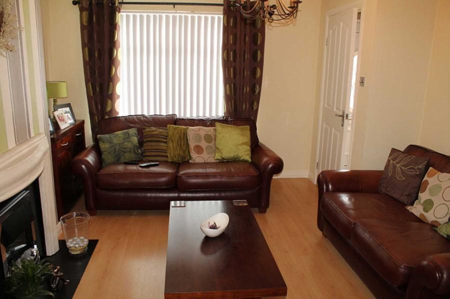 12 Mcarthur Court Newtownards Road