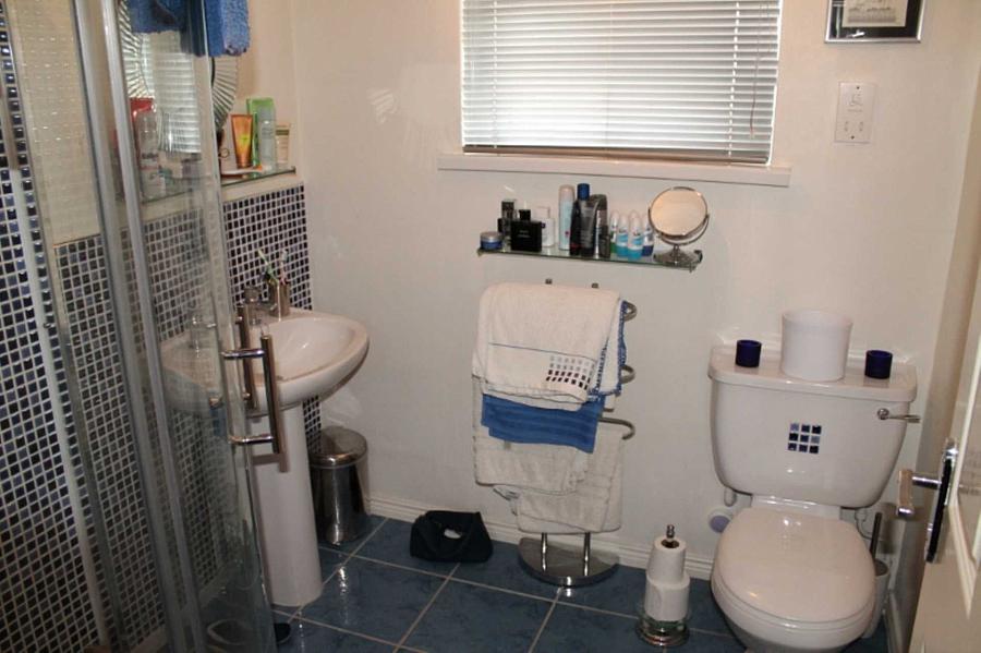 12 Mcarthur Court Newtownards Road