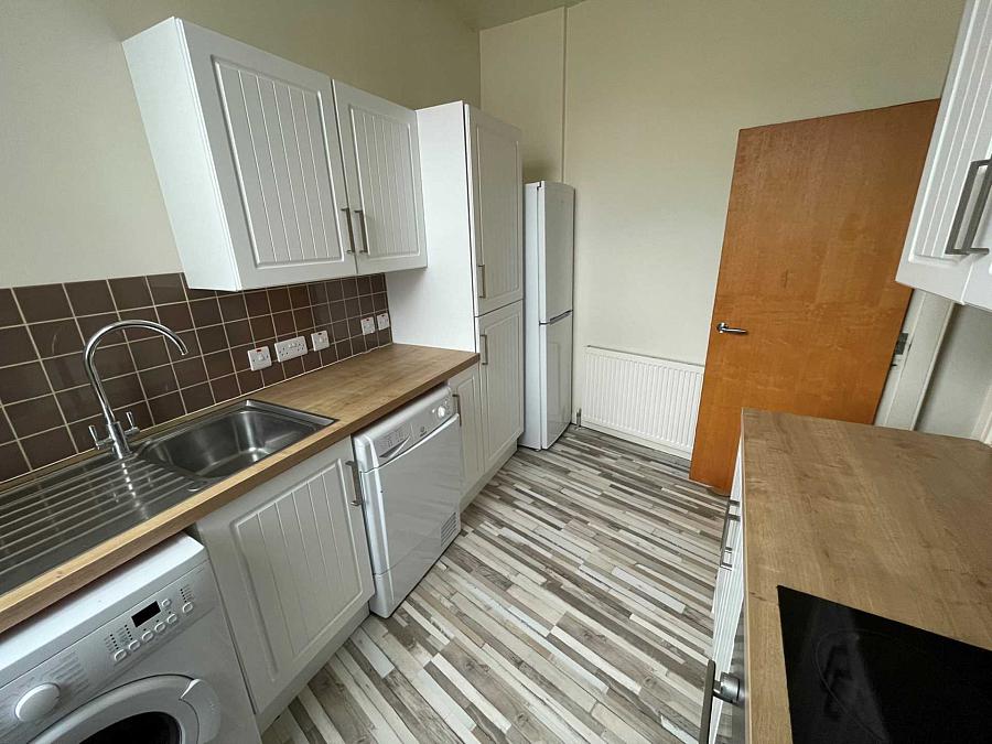 Apt Castlereagh Street