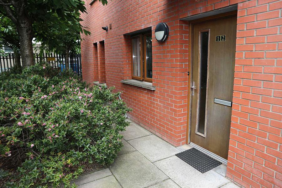 12 Cherryville Street