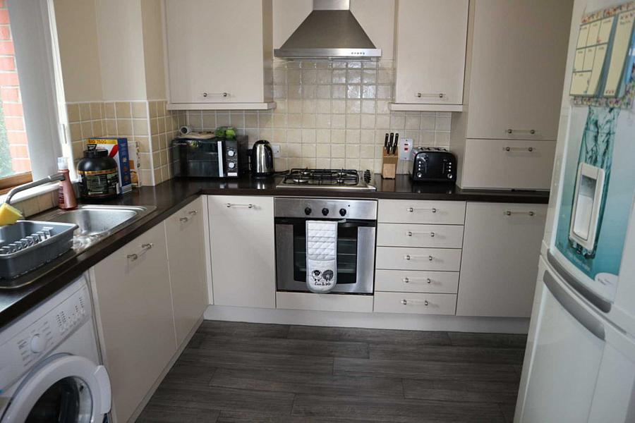 12 Cherryville Street