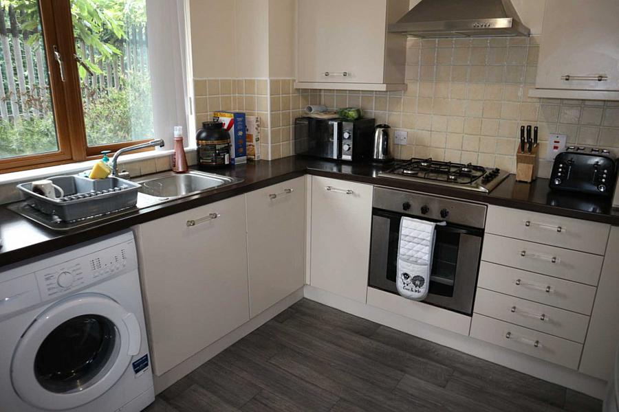 12 Cherryville Street