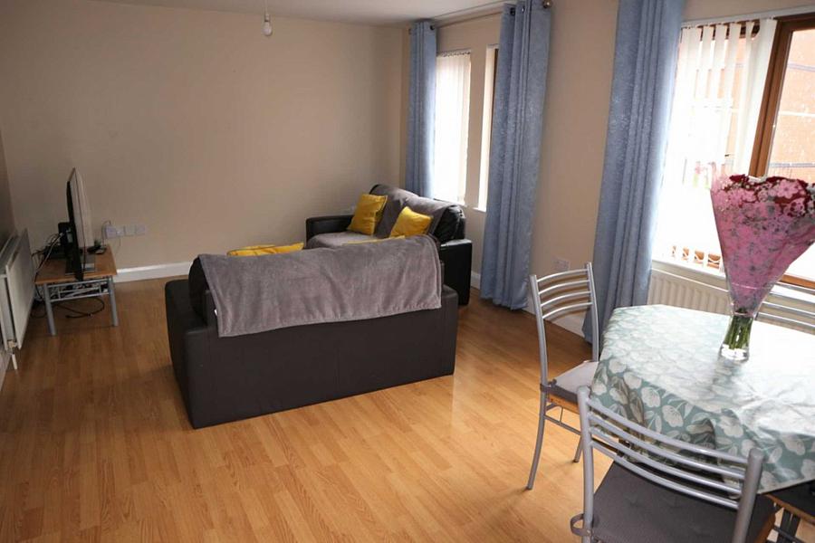 12 Cherryville Street