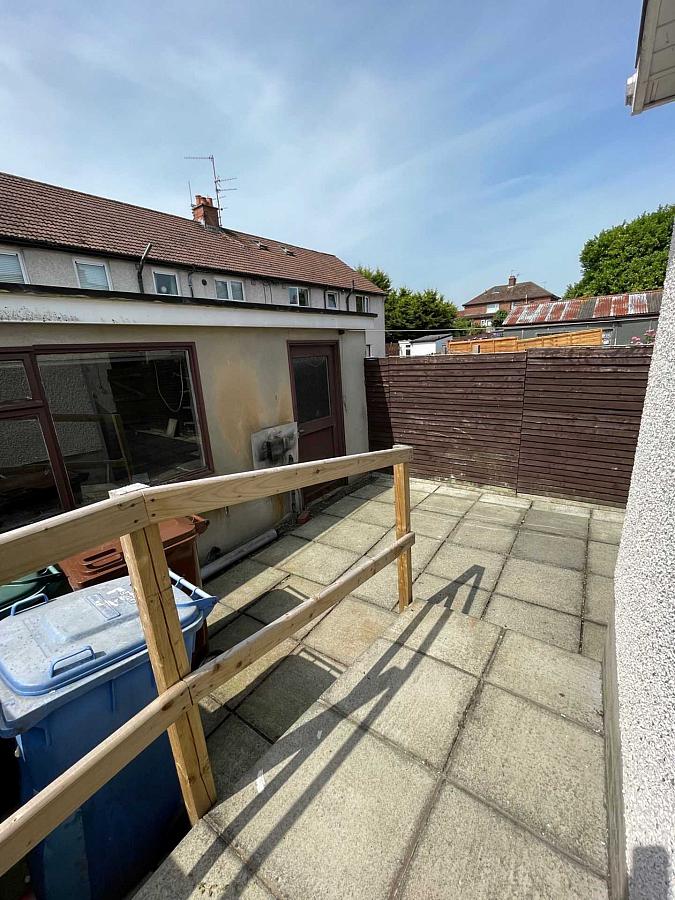 4 Hillview Gardens Moss Road