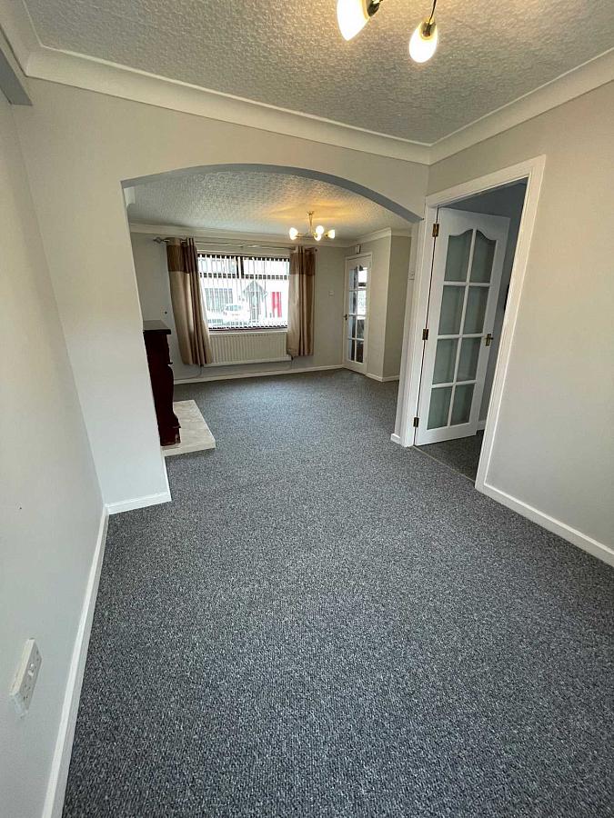 4 Hillview Gardens Moss Road