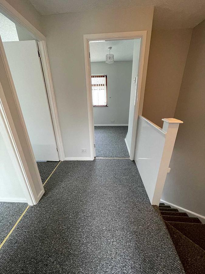 4 Hillview Gardens Moss Road