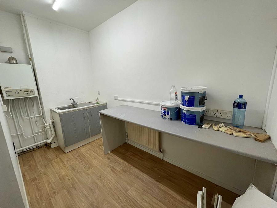 2C Finaghy Road South