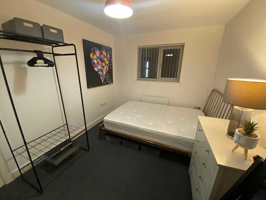 309 College Court Central