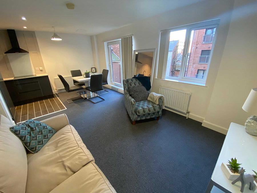 309 College Court Central