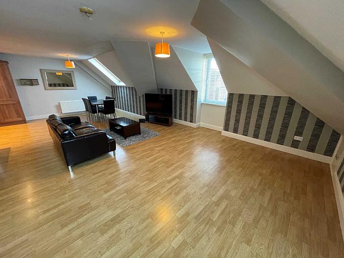 Apt    The Demesne Apt    The Demesne