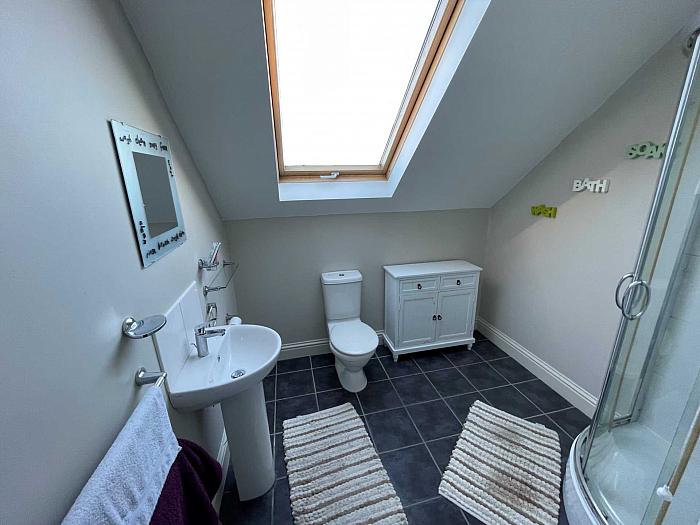 Apt    The Demesne Apt    The Demesne