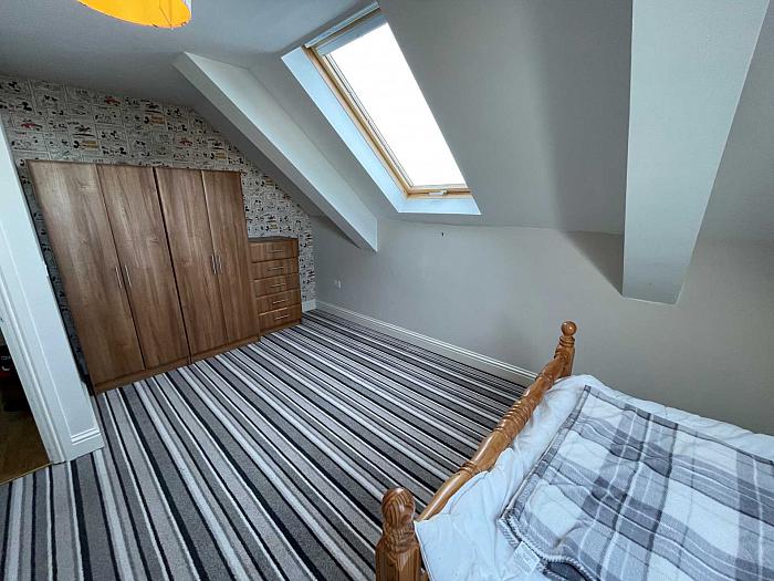 Apt    The Demesne Apt    The Demesne