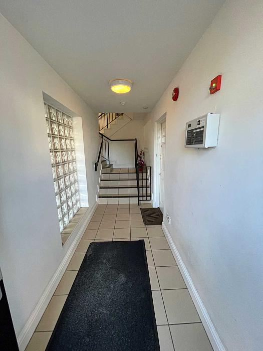 Apt    The Demesne Apt    The Demesne