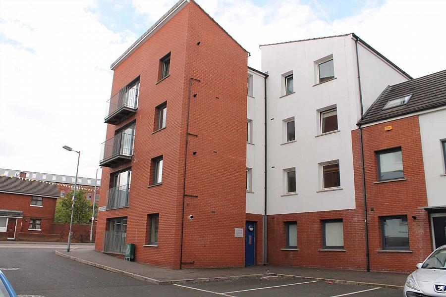 Apt 2 Magee Building Ross Mill Avenue