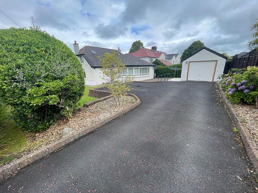 38 Demesne Road