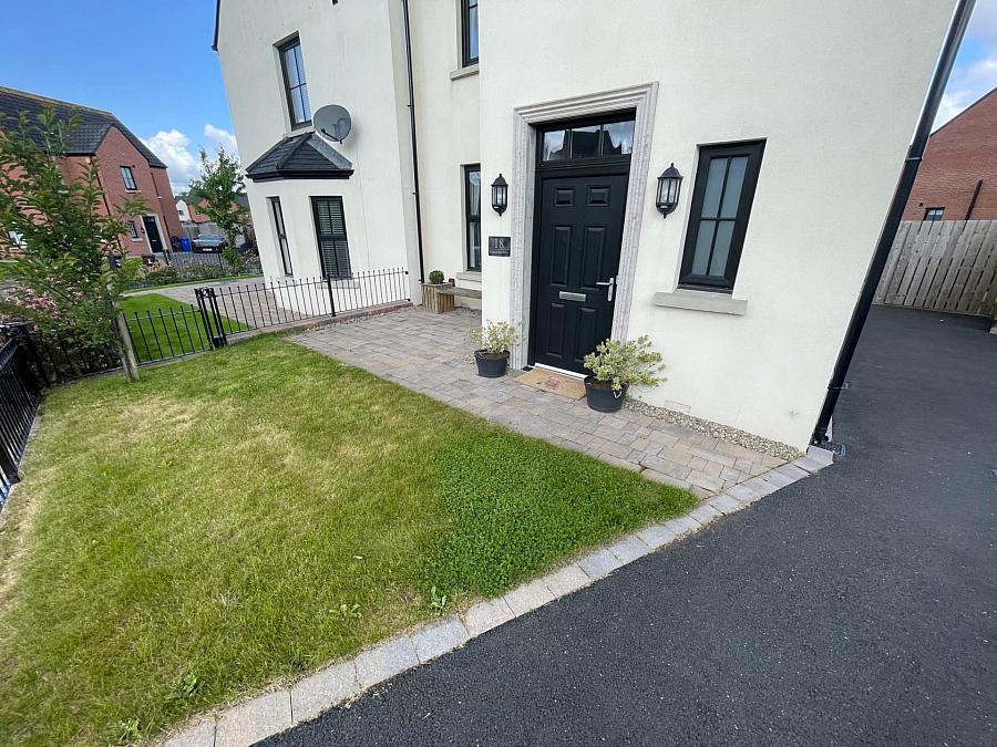 18 Castlegowan Drive