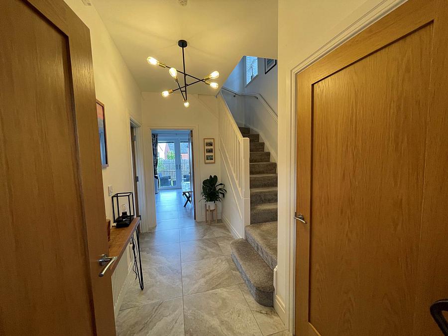 18 Castlegowan Drive