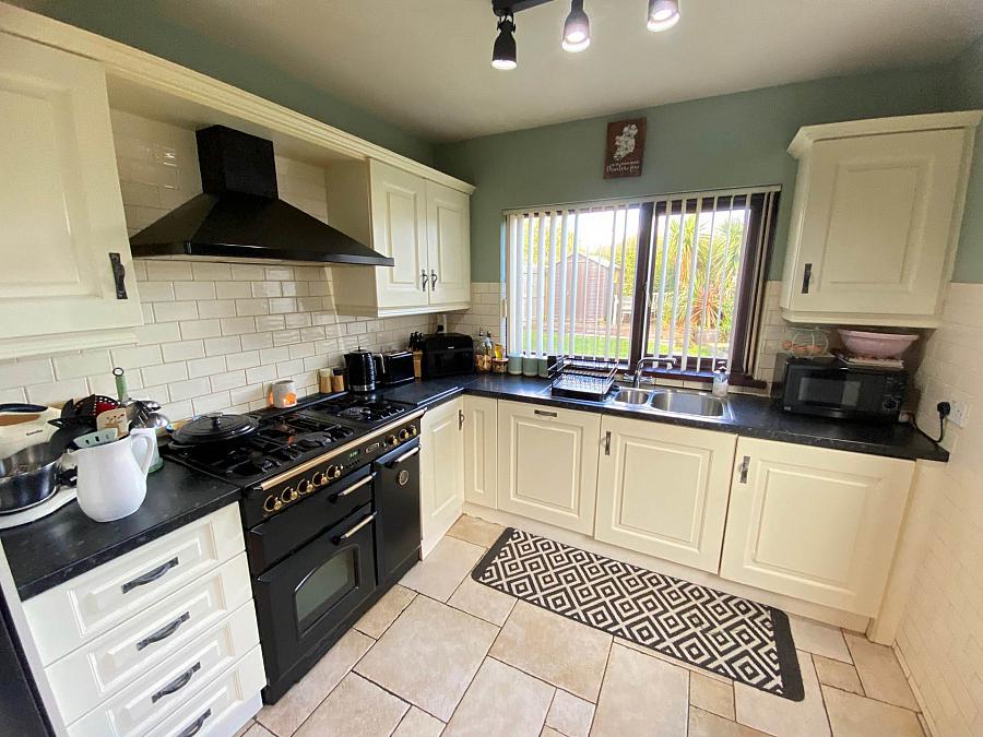 30a Waterloo Gardens