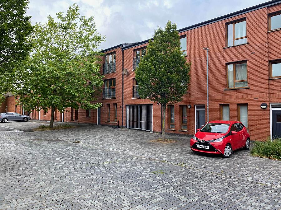 Apt Chatsworth Street,belfast, BT5 4QL