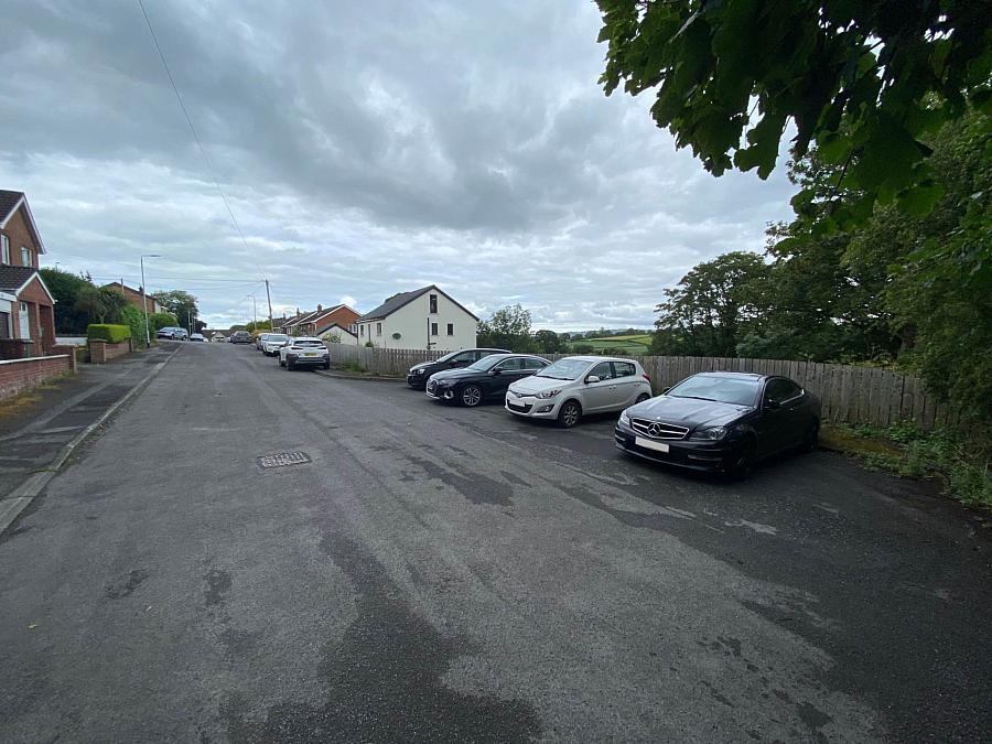 30 Lisnoe Park