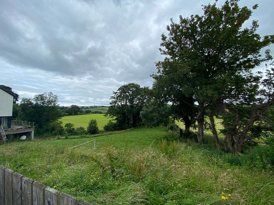 30 Lisnoe Park