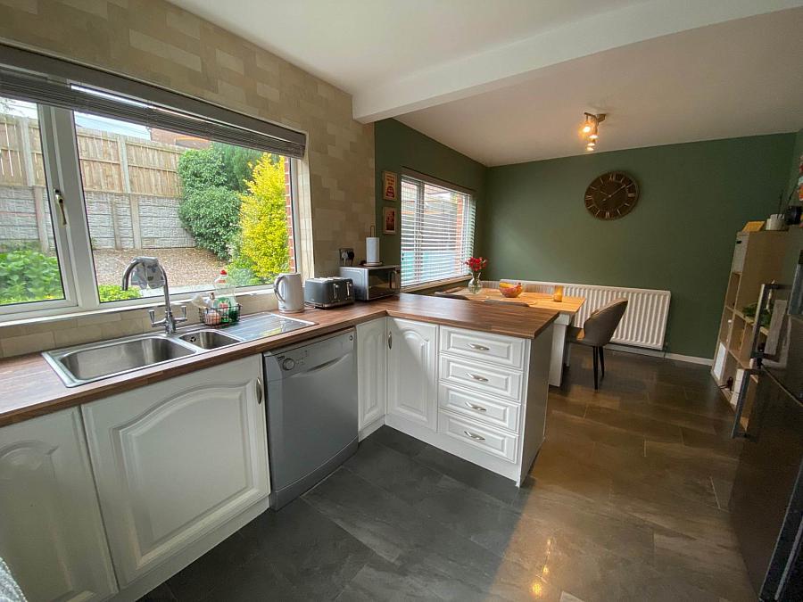 30 Lisnoe Park