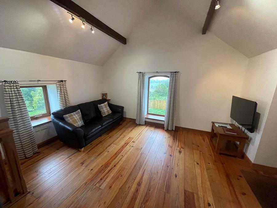 22 Barrack Hill
