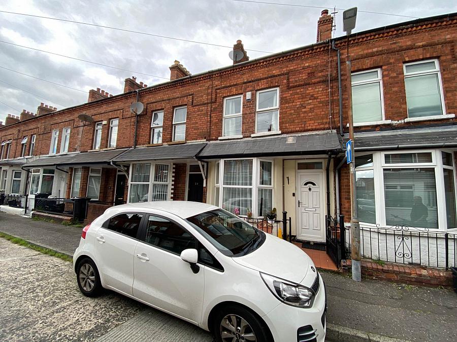 30 Hatton Drive, Belfast, BT6 9BD