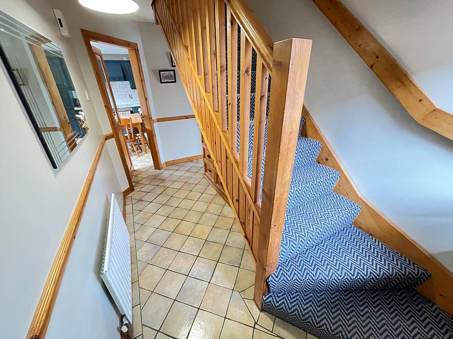 6 Barban Court 6 Barban Court