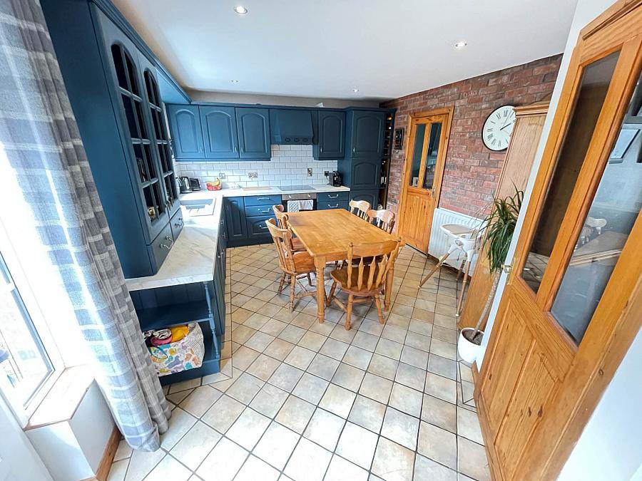 6 Barban Court