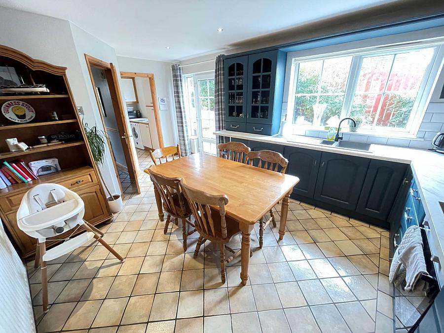 6 Barban Court