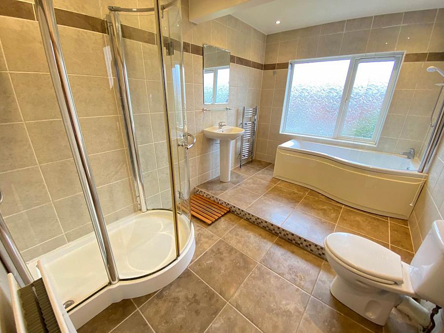 227 Ravenhill Road 227 Ravenhill Road