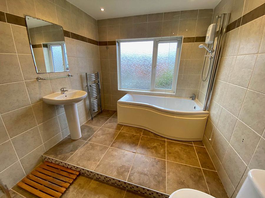 227 Ravenhill Road 227 Ravenhill Road