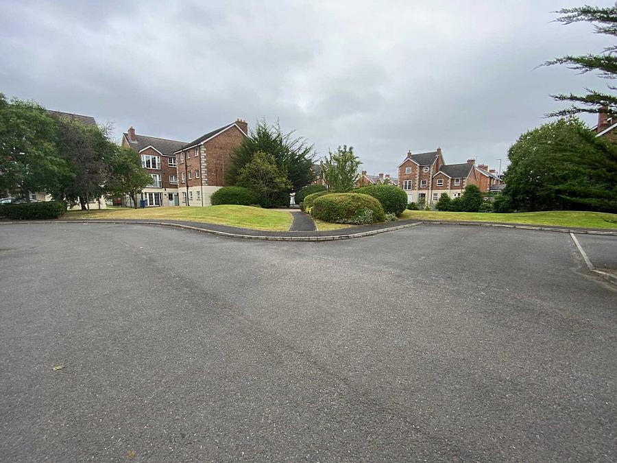 Apt 41 The Courtyard Castlereagh Road Apt 41 The Courtyard Castlereagh Road