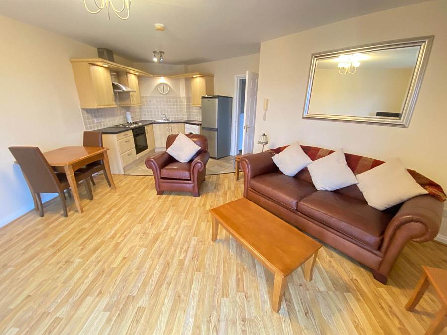Apt 41 The Courtyard Castlereagh Road Apt 41 The Courtyard Castlereagh Road