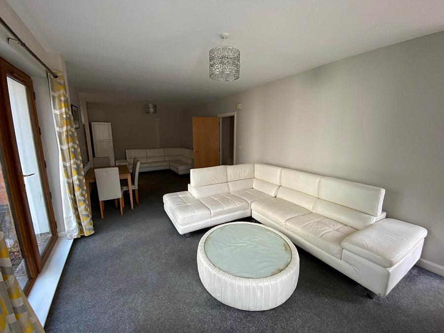 Apt 1 Templemore Avenue