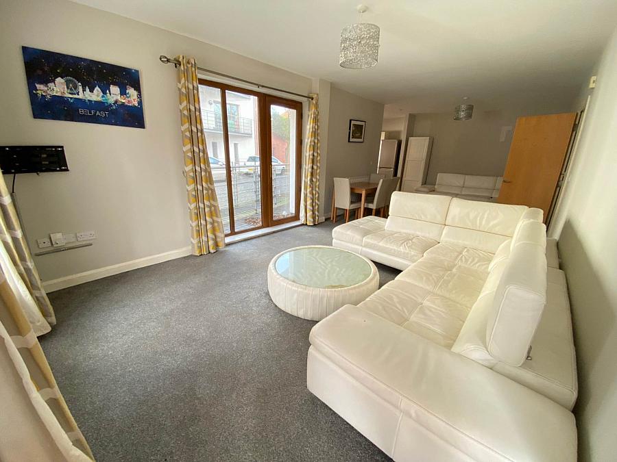 Apt 1 Templemore Avenue