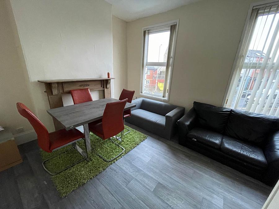 215-219 Templemore Avenue